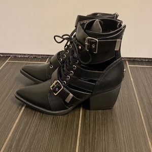 NWT, Size 10 strappy, pointed toe, black, tie up booties with silver details.